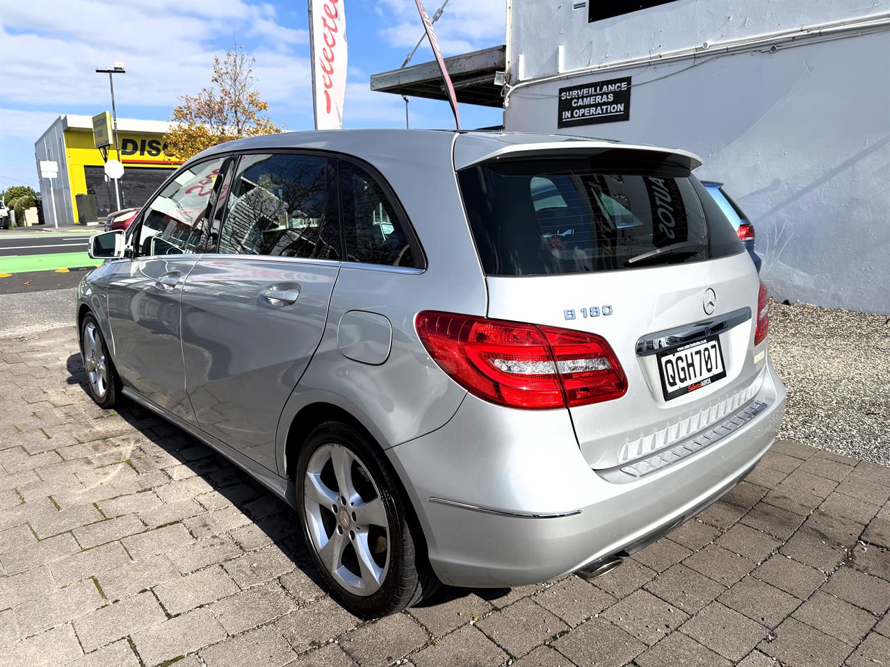 2012 Mercedes-Benz B180