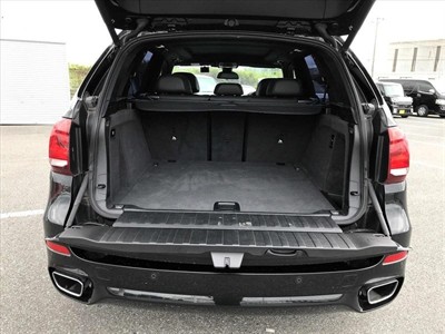 2017 BMW X5 - Thumbnail