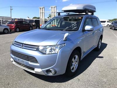 2015 Mitsubishi OUTLANDER - Thumbnail