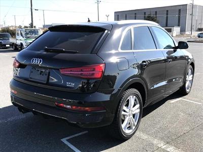 2016 Audi Q3 - Thumbnail