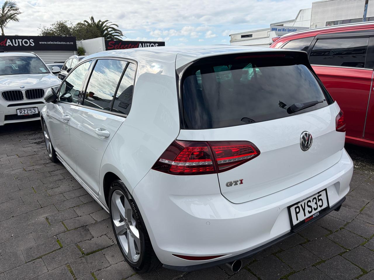 2013 Volkswagen Golf