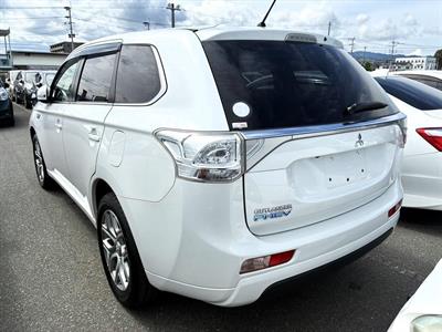 2014 Mitsubishi OUTLANDER - Thumbnail