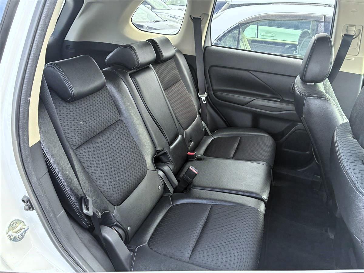2014 Mitsubishi OUTLANDER