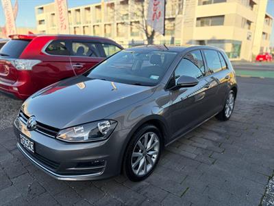 2014 Volkswagen Golf - Thumbnail