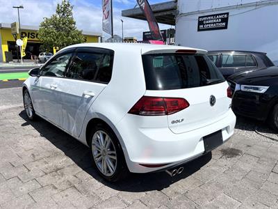 2013 Volkswagen Golf - Thumbnail