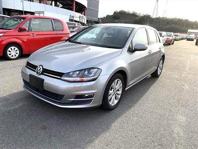 2013 Volkswagen Golf - Thumbnail