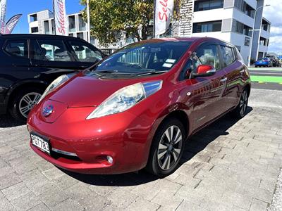 2015 Nissan Leaf - Thumbnail