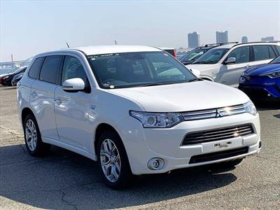 2014 Mitsubishi OUTLANDER - Thumbnail