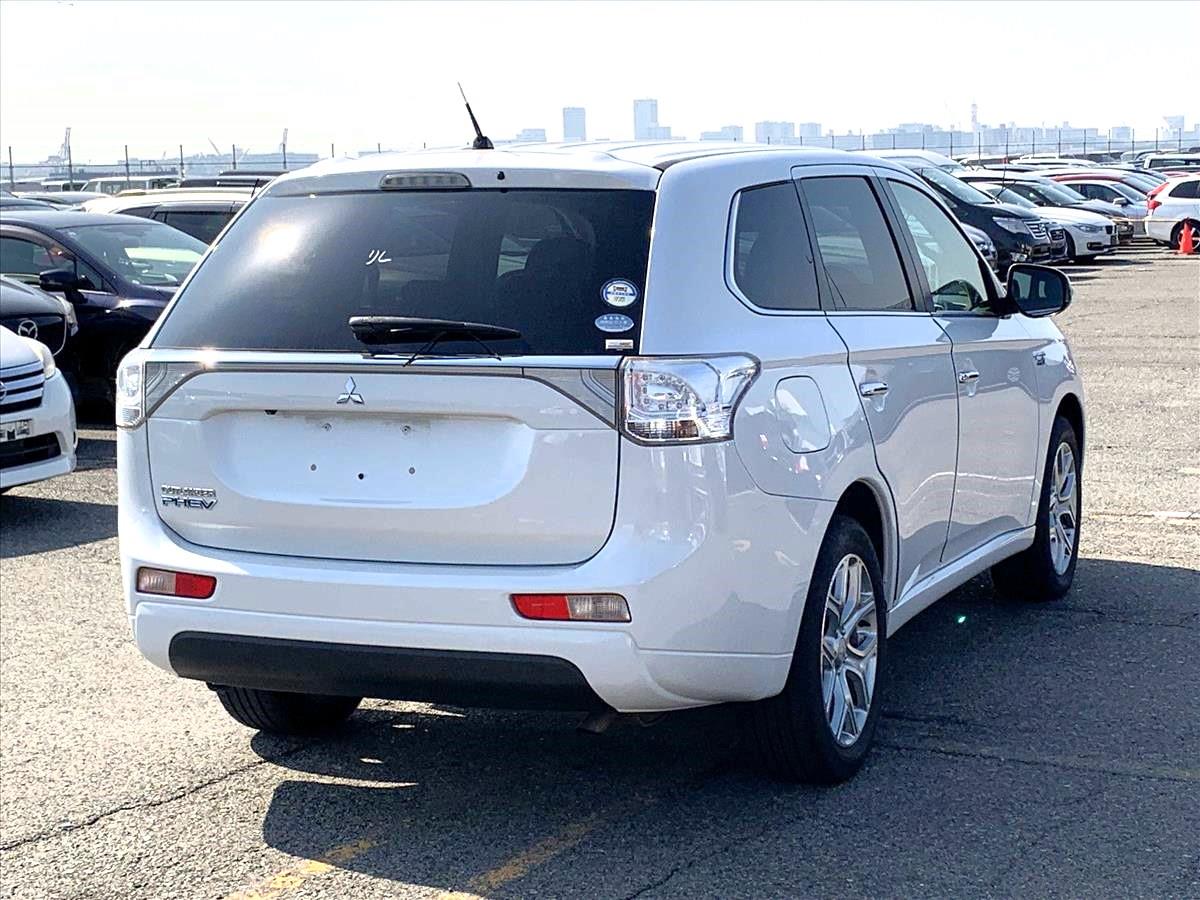 2014 Mitsubishi OUTLANDER