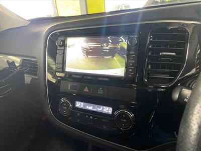 2014 Mitsubishi OUTLANDER - Thumbnail