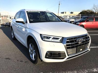 2020 Audi Q5 - Thumbnail