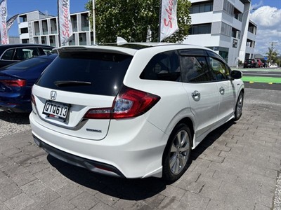 2017 Honda Jade - Thumbnail