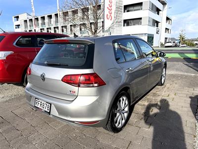 2014 Volkswagen Golf - Thumbnail