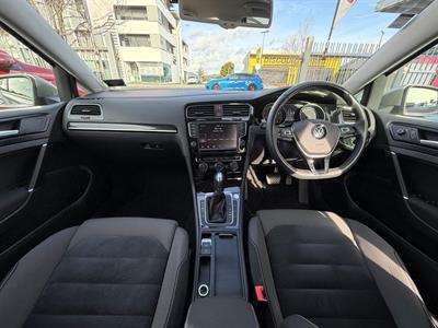 2014 Volkswagen Golf - Thumbnail