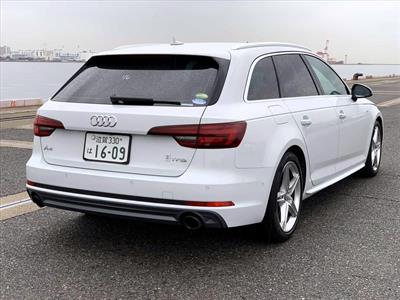2017 Audi A4 - Thumbnail